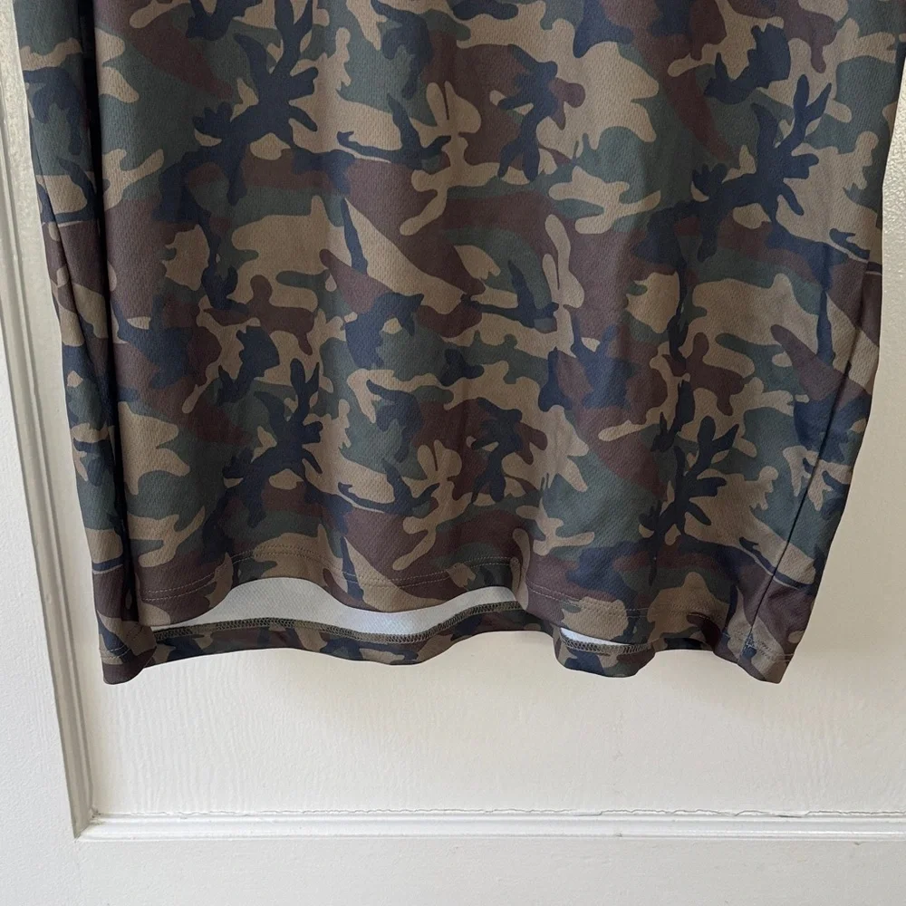 True Religion Men's Green Camouflage Graphic Tee Size XXXL street wear, y2k